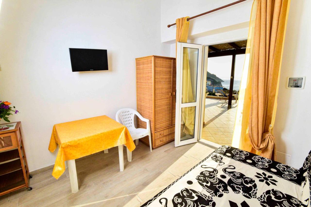 Appartamento SOLEMAREPONZA Monolocali La Piana Esterno foto