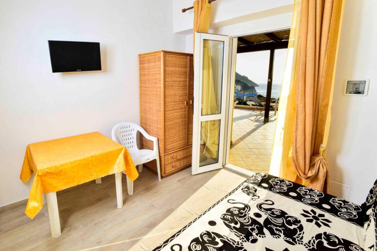 Appartamento SOLEMAREPONZA Monolocali La Piana Esterno foto