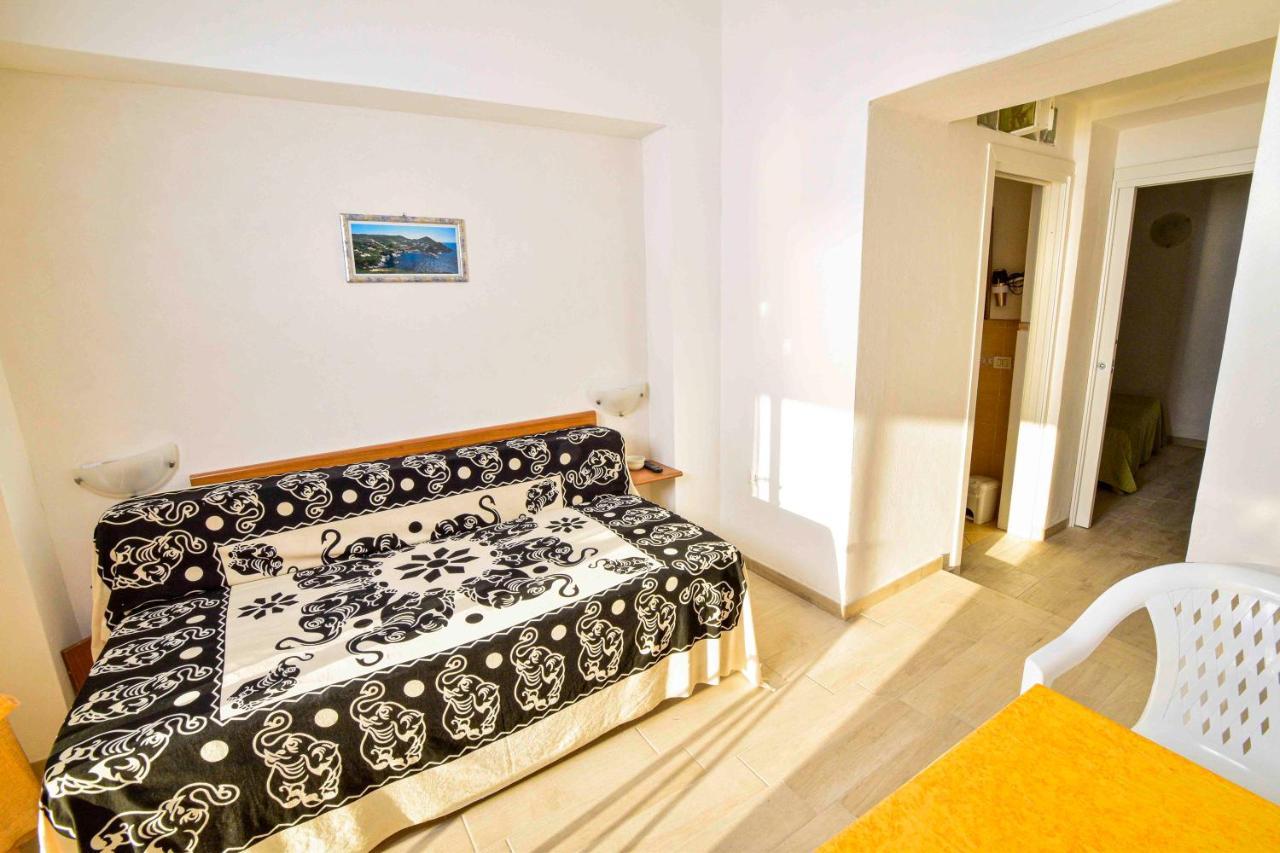 Appartamento SOLEMAREPONZA Monolocali La Piana Esterno foto
